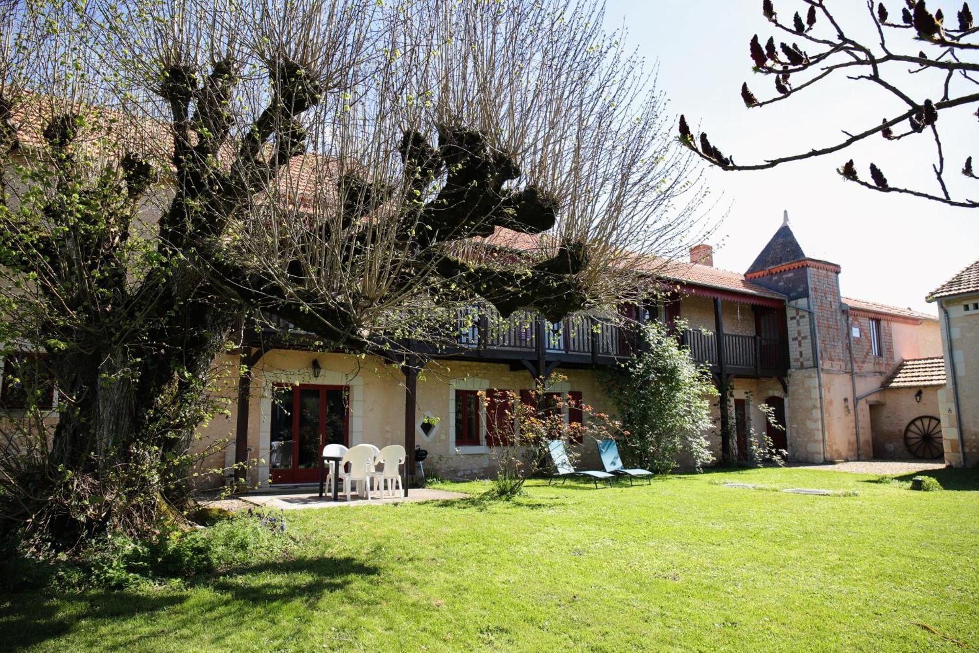 Au Repos Des Elfes Villa Braye-sous-Faye Ngoại thất bức ảnh